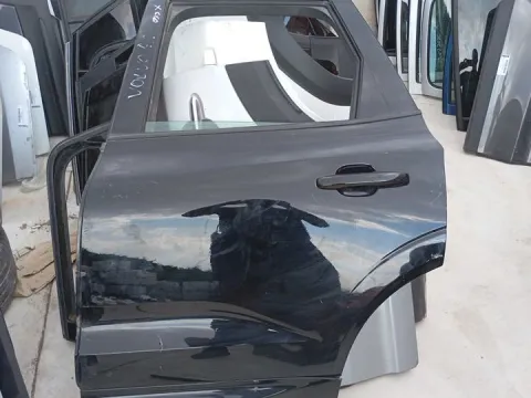 Πόρτα Πίσω Αριστερή για VOLVO XC60 (2017 - ) *Ε*