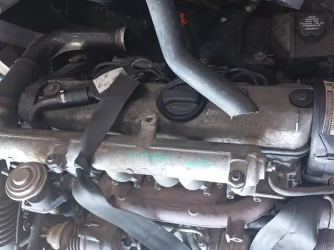 Κινητήρας Κορμός - Καπάκι AJT για VW TRANSPORTER (1997 - 2003) (70X) (T4) 2500 (AJT) (AYY) Diesel 88 TDI 