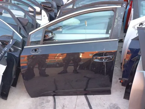 Πόρτα Εμπρός Αριστερή για TOYOTA AVENSIS (2009 - 2012) (T270) *Ε*