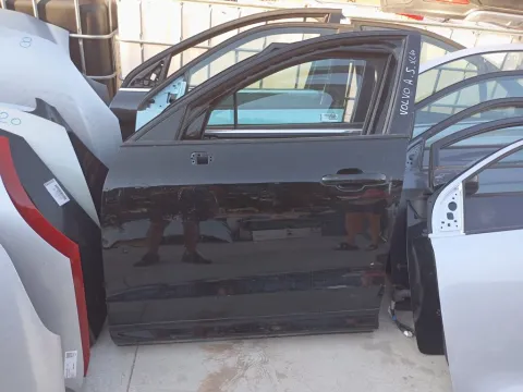 Πόρτα Εμπρός Αριστερή για VOLVO XC60 (2017 - ) *Ε*