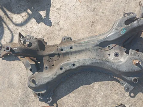 Γέφυρα Εμπρός Οριζόντια για TOYOTA AURIS (2007 - 2009) E150 1400 (1ND-TV) diesel 90 (NDE150) D-4D *ΔΒ*