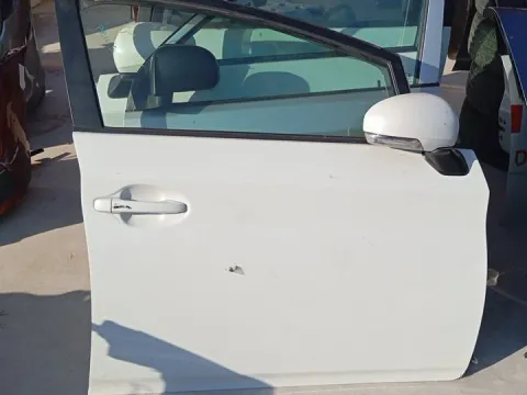 Πόρτα Εμπρός Δεξιά για TOYOTA PRIUS (2010 - 2013) (XW30) , (2013 - ) *Ε*