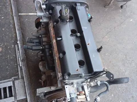 Κινητήρας Κορμός - Καπάκι για FORD FIESTA (2002 - 2005) Mk5a (JD) Hatchback - 3dr 1400 (FXJA)(FXJB) Petrol 80 16V 
