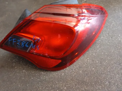 Φανάρι Πίσω Δεξί Ελαττωματικό  για OPEL CORSA (2014 - 2019) E Hatchback - 5dr 