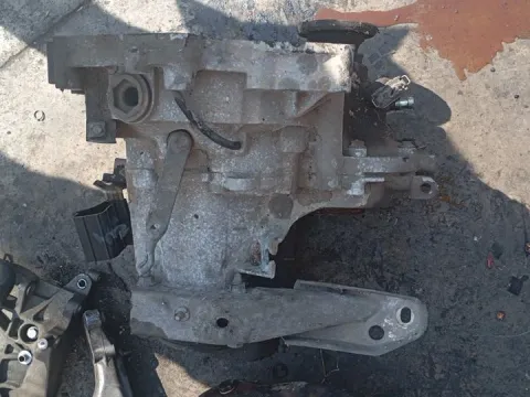 Κιβώτιο Ταχυτήτων (Σασμάν) Χειροκίνητο για VW GOLF (1992 - 1998) Mk3 (1H1) 1400 (ABD) Petrol 60 *ITALY*