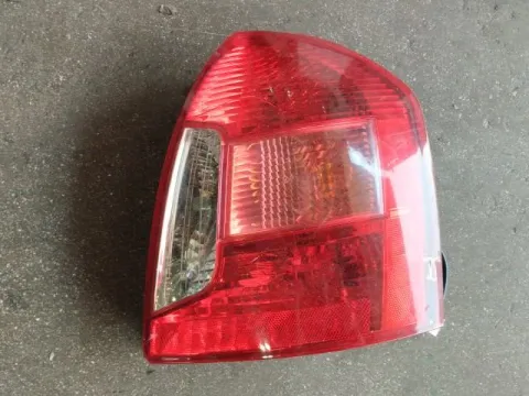 Φανάρι Πίσω Δεξί (Ελαττωματικό) για HYUNDAI ACCENT (2006 - (MC) Sedan 4dr 