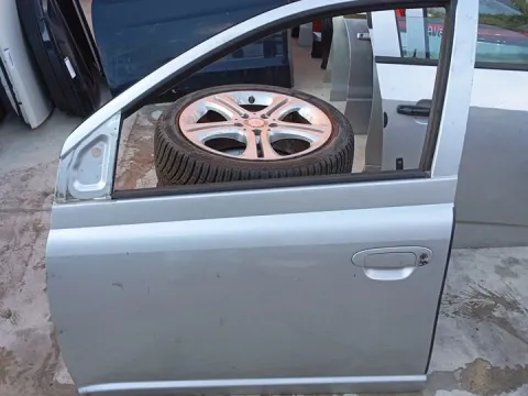 Πόρτα Εμπρός Αριστερή για TOYOTA YARIS (1999 - 2002) (XP10) , (2003 - 2005) (XP10) *Ε*