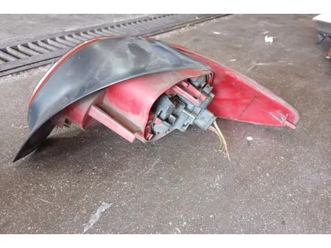 Φανάρι Πίσω Αριστερό Ελαττωματικό 02- για PEUGEOT 206 (2000 - 2008) CC Cabrio - 2dr  - 