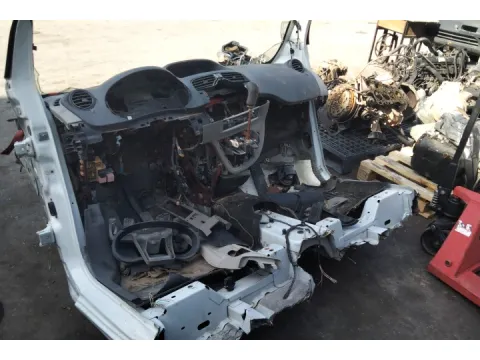 Τροπέτο Εμπρός ( Με Παρελκομενα ) για RENAULT KANGOO (2009 - 2013) (KW) BE BOP *ΔΒ* - 