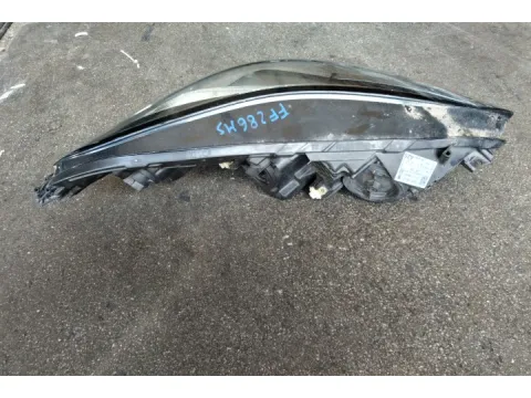 Φανάρι Εμπρός Αριστερό ( Λειπει Μια Βαση ) για OPEL CORSA (2014 - 2019) E  - 