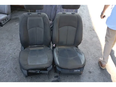 Καθίσματα Σετ Εμπρός για MAZDA 2 (2008 - 2011) (DE) *ΔΒ* - 