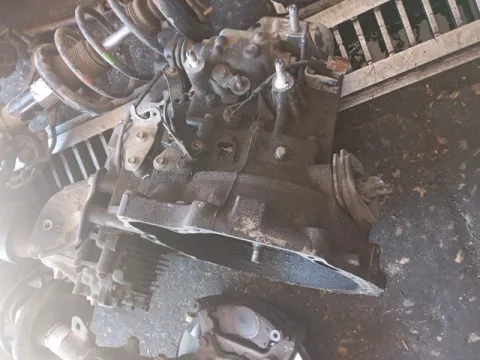 Κιβώτιο Ταχυτήτων (Σασμάν) Χειροκίνητο για FORD MAVERICK (2001 - 2005) 2000 (YF) Petrol 124 16 valve 4*4 *ITALY*