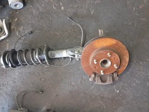 Άκρο Πλήρες Εμπρός Αριστερό Με ABS για DAIHATSU CUORE (2007 - ) VIII 1000 1KR-FE petrol 70 *ITALY*