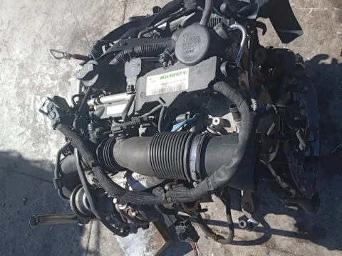 Κινητήρας Κορμός - Καπάκι 270910 για MERCEDES A - CLASS (2013 - 2018) (W176) 1600 Petrol 122hp (A 180) ΜΕ ΣΠΑΣΜΕΝΟ ΚΑΡΤΕΡ