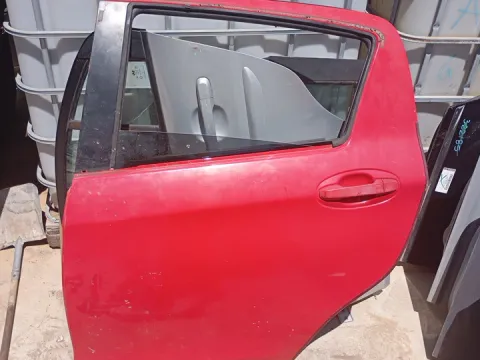 Πόρτα Πίσω Αριστερή για TOYOTA YARIS (2012 - 2014) ( ) , (2015 - 2017) *Ε*