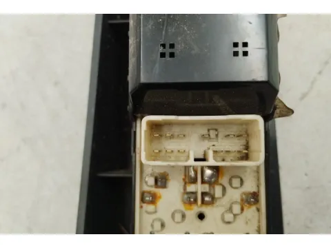 Διακόπτης Παραθύρων Τετραπλος Κεντρικός Αριστερής Πορτας 12 Pin για KIA PICANTO (2004 - 2008) (BA) , (2008 - 2011) (BA)  - 