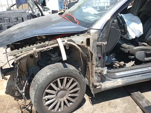 Αμάξι Κουφάρι Αξονας με Δσικοφρενα   για AUDI A4 (2005 - 2008) (8E) (8H) 1600 (ALZ) Petrol 102  *ΔΒ* 