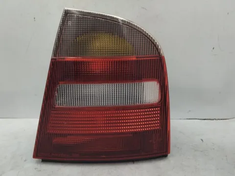 Φανάρι Πίσω Δεξί για SKODA OCTAVIA (1997 - 2000) 4 (1U2-5) Hatchback - 5dr