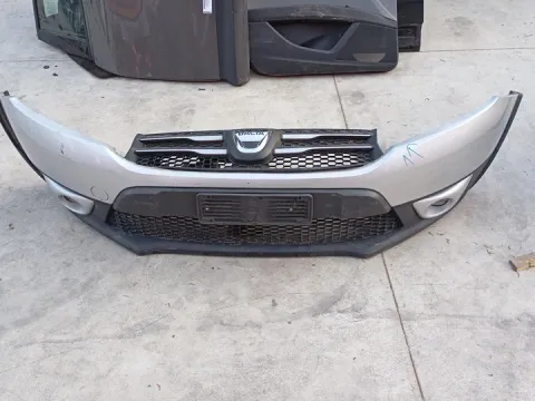 Μούρη (με καπό και φτερά) για DACIA SANDERO (2013 - 2016) *Γ*