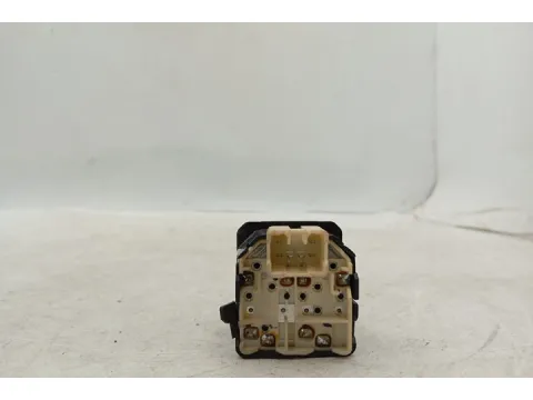 Διακόπτης Παραθύρων Κεντρικός Αριστερής 6pin  για CHEVROLET - DAEWOO MATIZ (2005 - 2010) (M200)  - 