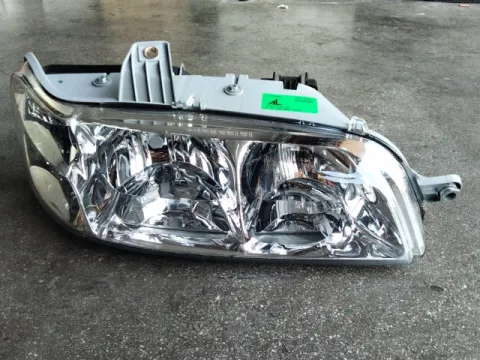 Φανάρι Εμπρός Δεξί ( Λειπει Μια Βαση ) για FIAT PALIO (2002 - 2004) (178DX) , ( - 2001) (178DX) , ALBEA (2002- 2005) , STRADA (2002 - 2004) (178E) 