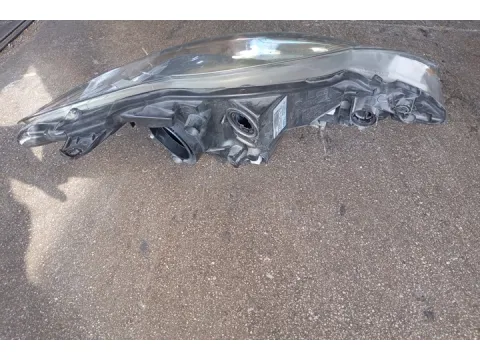 Φανάρι Εμπρός Αριστερό Σπασμένη Βάση για PEUGEOT 107 (2013 - )  - 