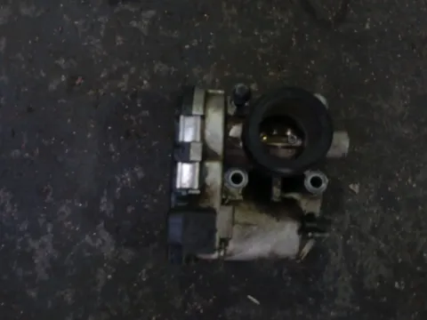 Σώμα Πεταλούδας 0205003055 για SMART FORTWO (1999 - 2001) (CITY-COUPE) (S1) 