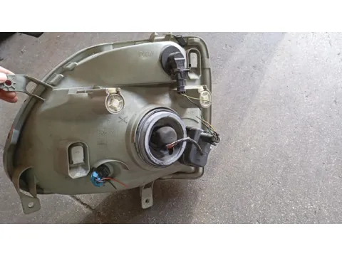 Φανάρι Εμπρός Δεξί Σπασμένη Βάση για SUZUKI WAGON R (2003 - 2007) (RB) , OPEL AGILA (2003 - 2007)  - 