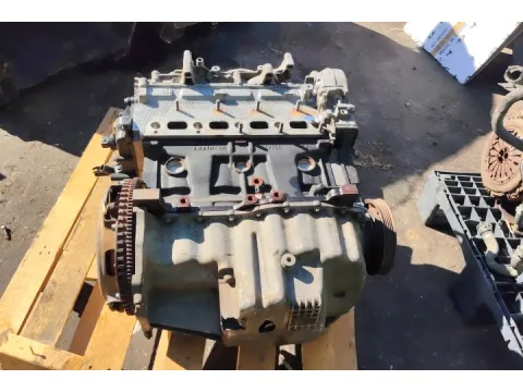 Κινητήρας Κομπλέ Για ( Ανταλλακτικα ) Απο RENAULT MEGANE (2002 - 2005) (LM) (KM) (EM) (CM) (CM) Hatchback - 3dr 1600 (K4M760)(K4M761) Petrol 113  *ΝΕΑ ΓΕΝΙΑ*ΠΑΛΕΤΑ 704* - 