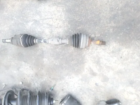 Ημιαξόνιο Εμπρός Αριστερό Με ABS για TOYOTA COROLLA (2004 - 2007) (E120) 1400 (4ZZ-FE) petrol 97 (ZZE120) VVT-i 