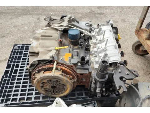 Κινητήρας Κομπλέ Για ( Ανταλλακτικα ) Απο RENAULT CLIO (2001 - 2005) (BB_) (CB_) (CB) Hatchback - 3dr 1400 (K4J 700 - 710 - 711 - 712 - 713) P 98 16v  *ΝΕΑ ΓΕΝΙΑ*ΠΑΛΕΤΑ 710* - 