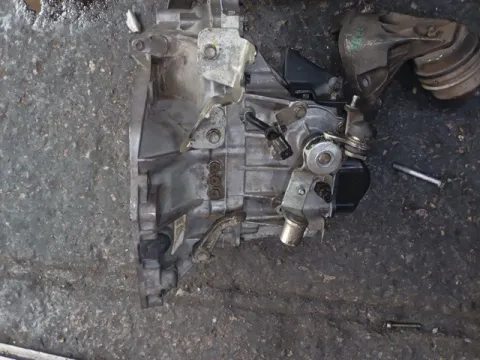 Κιβώτιο Ταχυτήτων (Σασμάν) Χειροκίνητο για SUZUKI SWIFT (2006 - 2008) (RS) 1300 ((M13A)) Petrol 90 RS413 (ZD11) 4WD *Χ. ΑΙΣΘΗΤΗΡΑ ΚΟΝΤΕΡ*