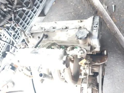 Κινητήρας Κορμός - Καπάκι για TOYOTA STARLET (1996 - 1999) (EP90-1) 1300 (4E-FE) petrol 75 (EP91) 16V 