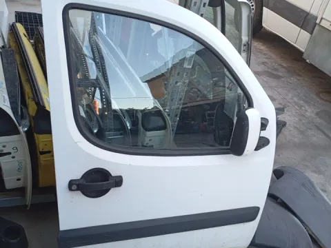 Πόρτα Εμπρός Δεξιά για FIAT DOBLO (2002 - 2005) (223) Cargo , (2006 - 2009) (223) Cargo *Γ*