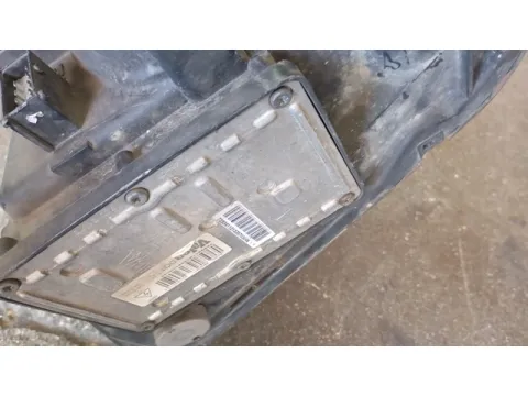 Φανάρι Εμπρός Δεξί Xenon Σπασμένη Κάτω Βάση  για OPEL MERIVA (2003 - 2007) , (2007 - 2010)  - 