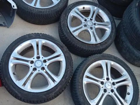 Ζαντολάστιχο 4ΑΔΑ 225/45/R17 για MERCEDES A - CLASS (2013 - 2018) (W176) PIRELLI *Γ*