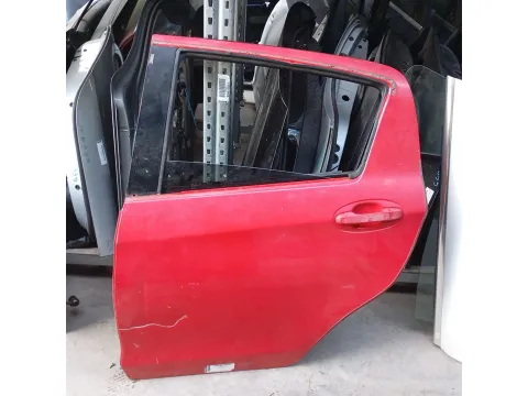 Πόρτα Πίσω Αριστερή (Όχι Πολύ Καθαρή) για TOYOTA YARIS (2012 - 2014) ( ) , (2015 - 2017) *Ε*