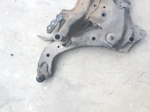 Ψαλίδι Εμπρός Αριστερό για TOYOTA COROLLA (2007 - 2010) 2000 (1AD-FTV) Diesel 126 (ADE150) D-4D *ΔΒ*
