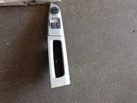 Διακόπτης Παραθύρων Κεντρικός Αριστερής 8pin για HYUNDAI GETZ (2006 - 2009 ) (TB) 