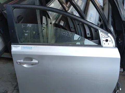 Πόρτα Εμπρός Δεξιά για TOYOTA AURIS (2013 - 2015) , (2016 - ) *Ε*