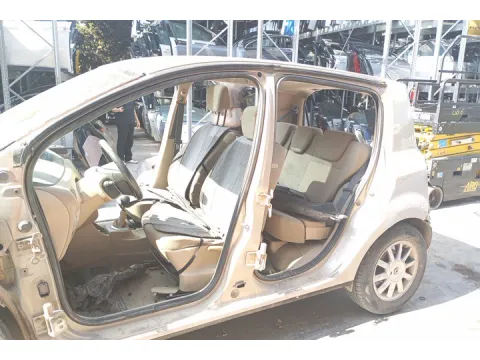 Τροπέτο Αμάξι Με Κινητήρα k4m27 για RENAULT MODUS (2005 - 2008) (FP) (JP) 1600 (K4M790)(K4M791) Petrol 112 16V ΖΑΝΤΟΛΑΣΤΙΧΑ 195/65/15R *ME ΗΛΙΟΡΟΦΗ* *ΔΒ* - 