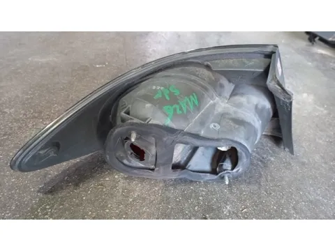 Φανάρι Πίσω Δεξί Ελαττωματικό για MAZDA 6 (2002 - 2006) (GG) (GY) (GG) Liftback - 5dr , (GG) Sedan - 4dr , (2006 - 2008) (GG) (GY) (GG1) Liftback - 5dr , (GG1) Sedan - 4dr  - 