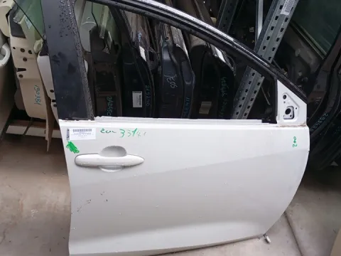 Πόρτα Εμπρός Δεξιά (Ελαττωματική) για TOYOTA YARIS (2020 - ) (XP210) *Ε*