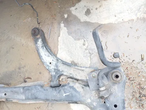 Ψαλίδι Εμπρός Δεξί για NISSAN QASHQAI (2007 - 2010) (J10) 1600 (HR16DE) petrol 114 2WD *ΔΒ*