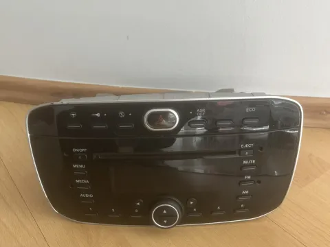 Ραδιο CD Ηχοσύστημα για FIAT PUNTO (2012- ) (2012)  *MOD 199FL*
