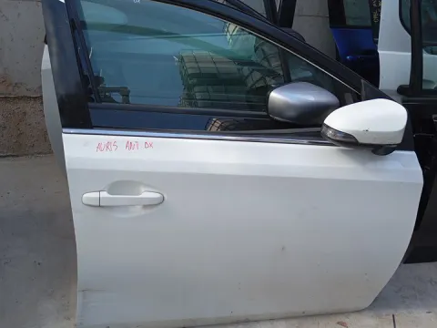 Πόρτα Εμπρός Δεξιά για TOYOTA AURIS (2013 - 2015)  *Ε*