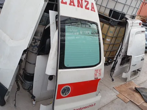 Πόρτα Πίσω Δεξιά Δίφυλλη Με Τζάμι 1,94 Ύψος για VW TRANSPORTER (2003 - 2009) (7H) (T5) *Γ*