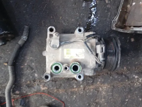 Συμπιεστής A-C (Κομπρέσορας) για FORD FOCUS (2002 - 2004) Mk1b 1400 (FXD_) Petrol 75 16V 