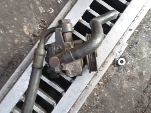 Αντλία Υδραυλικού Τιμονιού για HYUNDAI ACCENT (1999 - 2002) (CG) (LC) 1300 G4EA petrol 86 12 valve 