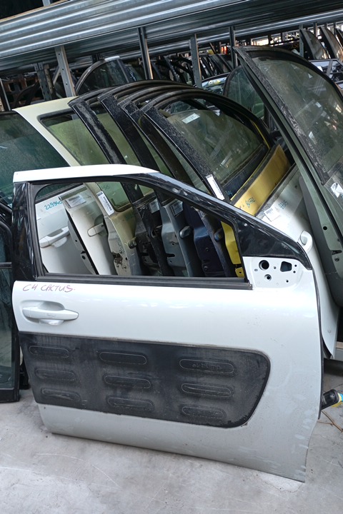 Πόρτα Εμπρός Δεξιά για CITROEN C4 CACTUS (2014 - 2018) SUV- ΕΚΤΟΣ ΔΡΟΜΟΥ - 5dr *Γ* Πόρτα Εμπρός Δεξιά για CITROEN C4 CACTUS (2014 - 2018) SUV- ΕΚΤΟΣ ΔΡΟΜΟΥ - 5dr *Γ*